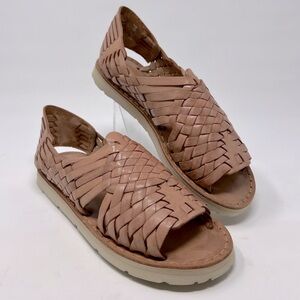 NIB Women’s Hurache Sandal from Brand X Huraches - Size 7.5